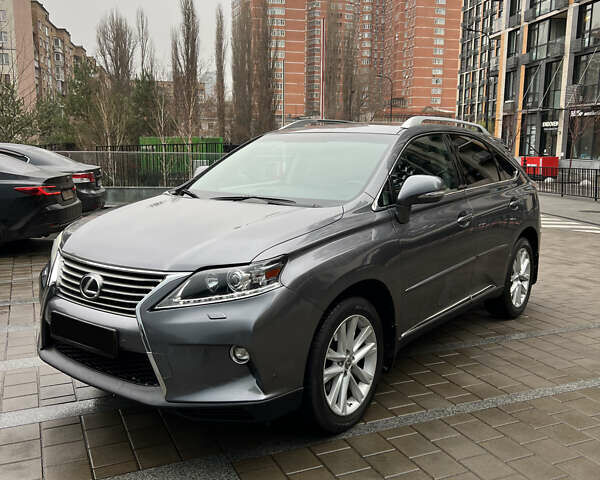 Серый Лексус РХ, объемом двигателя 3.5 л и пробегом 190 тыс. км за 22200 $, фото 1 на Automoto.ua