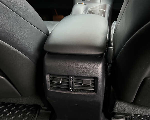 Серый Лексус РХ, объемом двигателя 3.5 л и пробегом 190 тыс. км за 22200 $, фото 17 на Automoto.ua