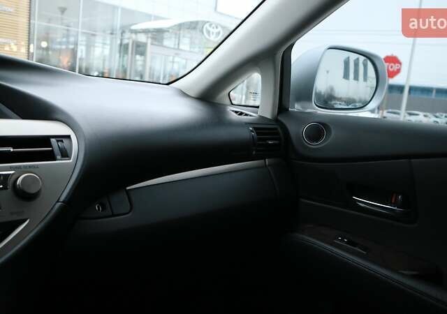 Серый Лексус РХ, объемом двигателя 3.46 л и пробегом 169 тыс. км за 19407 $, фото 15 на Automoto.ua