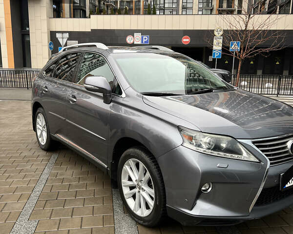 Серый Лексус РХ, объемом двигателя 3.5 л и пробегом 190 тыс. км за 22200 $, фото 2 на Automoto.ua