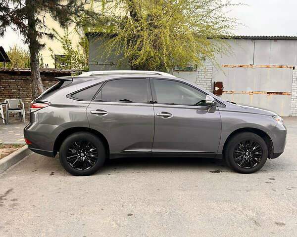 Серый Лексус РХ, объемом двигателя 3.5 л и пробегом 109 тыс. км за 20000 $, фото 3 на Automoto.ua