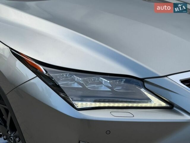 Серый Лексус РХ, объемом двигателя 2 л и пробегом 118 тыс. км за 32500 $, фото 6 на Automoto.ua