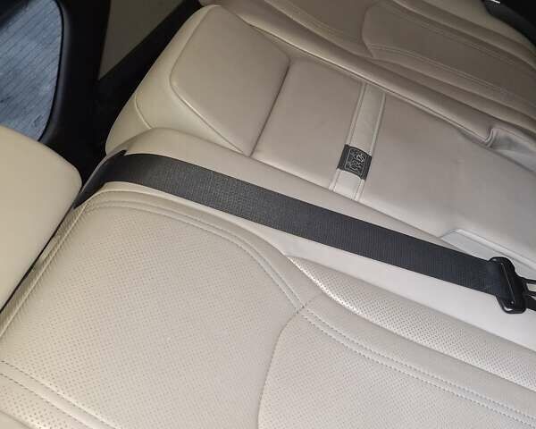 Сірий Лексус РХ, об'ємом двигуна 3.46 л та пробігом 281 тис. км за 27972 $, фото 28 на Automoto.ua