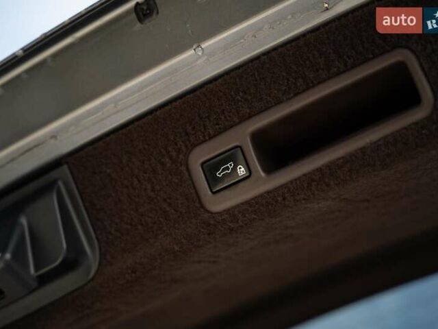 Сірий Лексус РХ, об'ємом двигуна 3.46 л та пробігом 171 тис. км за 31900 $, фото 41 на Automoto.ua