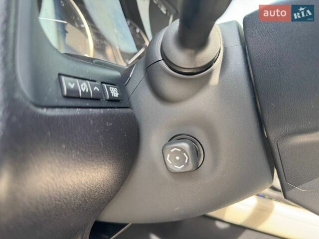 Серый Лексус РХ, объемом двигателя 3.46 л и пробегом 147 тыс. км за 29990 $, фото 23 на Automoto.ua