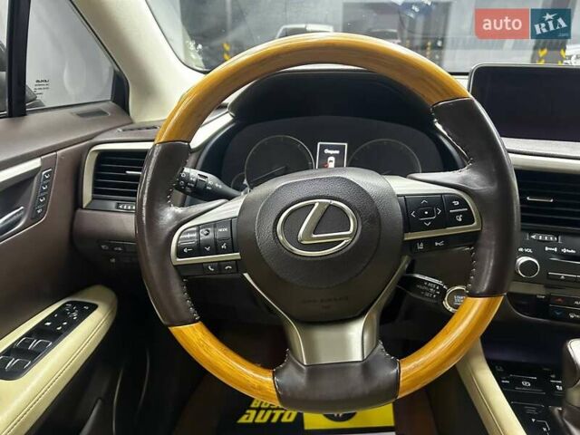 Серый Лексус РХ, объемом двигателя 3.5 л и пробегом 170 тыс. км за 30000 $, фото 10 на Automoto.ua