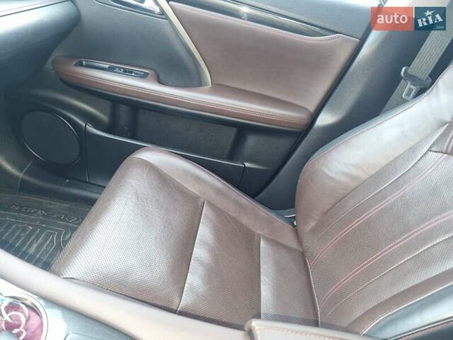 Сірий Лексус РХ, об'ємом двигуна 2 л та пробігом 125 тис. км за 32000 $, фото 7 на Automoto.ua