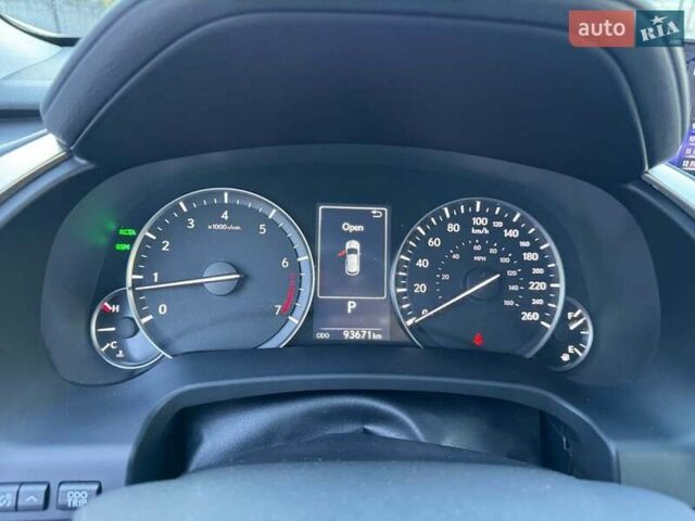 Лексус РХ 2016 в Киеве на Automoto.ua Серый Лексус РХ, объемом двигателя 3.5 л и пробегом 93 тыс. км за 32400 $, фото 6 на Automoto.ua