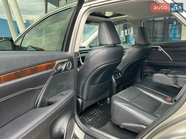 Серый Лексус РХ, объемом двигателя 3.5 л и пробегом 122 тыс. км за 26900 $, фото 20 на Automoto.ua