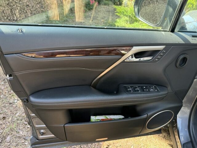 Сірий Лексус РХ, об'ємом двигуна 3.5 л та пробігом 133 тис. км за 31500 $, фото 16 на Automoto.ua