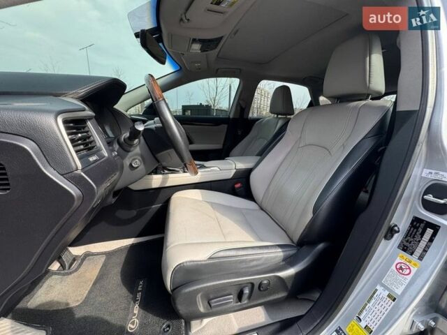 Серый Лексус РХ, объемом двигателя 3.46 л и пробегом 147 тыс. км за 29990 $, фото 7 на Automoto.ua