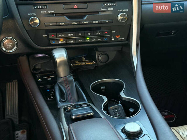 Сірий Лексус РХ, об'ємом двигуна 3.46 л та пробігом 192 тис. км за 28800 $, фото 19 на Automoto.ua