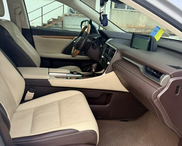 Серый Лексус РХ, объемом двигателя 3.46 л и пробегом 144 тыс. км за 29500 $, фото 13 на Automoto.ua