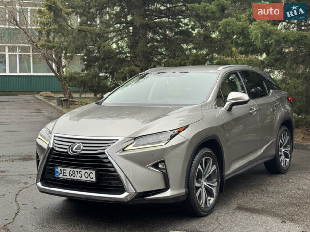 Сірий Лексус РХ, об'ємом двигуна 2 л та пробігом 165 тис. км за 29500 $, фото 5 на Automoto.ua