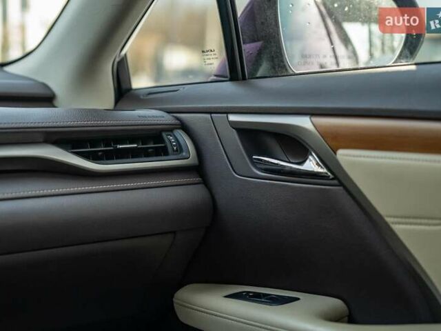 Сірий Лексус РХ, об'ємом двигуна 3.46 л та пробігом 171 тис. км за 31900 $, фото 36 на Automoto.ua