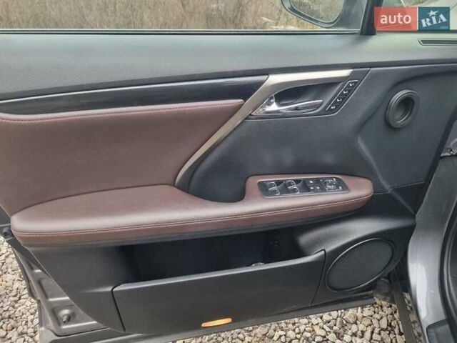 Сірий Лексус РХ, об'ємом двигуна 2 л та пробігом 125 тис. км за 32000 $, фото 8 на Automoto.ua
