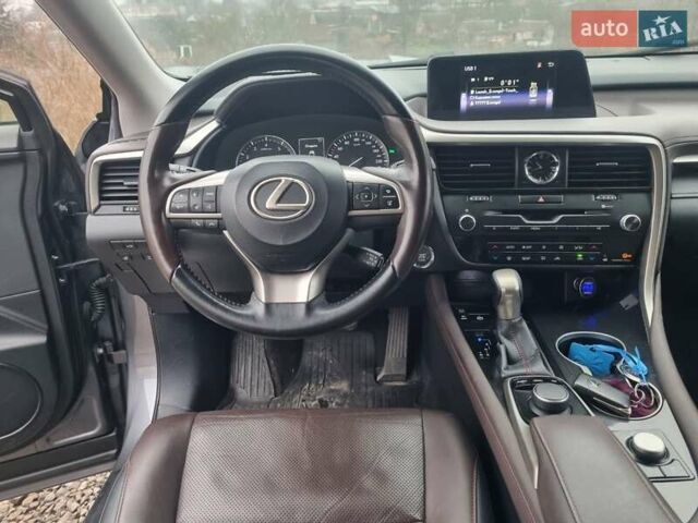 Сірий Лексус РХ, об'ємом двигуна 2 л та пробігом 125 тис. км за 32000 $, фото 10 на Automoto.ua