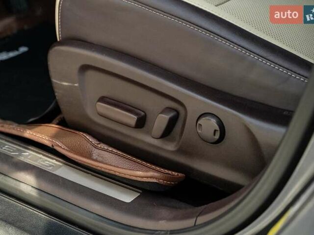 Сірий Лексус РХ, об'ємом двигуна 3.46 л та пробігом 171 тис. км за 31900 $, фото 16 на Automoto.ua