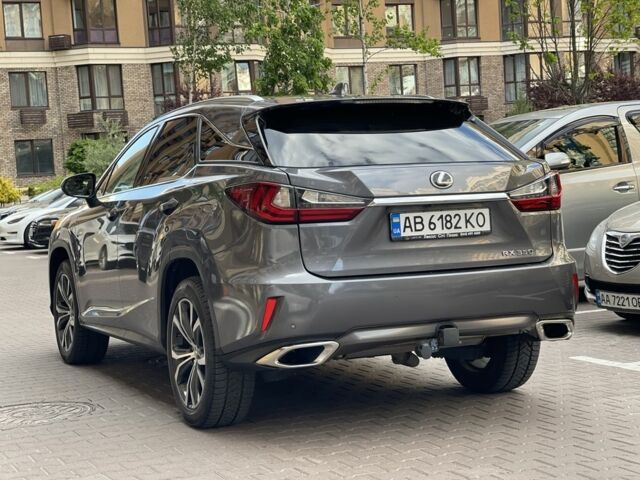 Серый Лексус РХ, объемом двигателя 3.5 л и пробегом 100 тыс. км за 29900 $, фото 4 на Automoto.ua