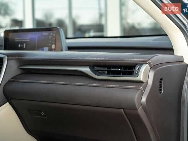 Сірий Лексус РХ, об'ємом двигуна 3.46 л та пробігом 171 тис. км за 31900 $, фото 35 на Automoto.ua