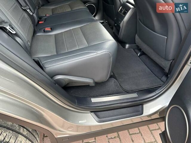 Серый Лексус РХ, объемом двигателя 2 л и пробегом 229 тыс. км за 29900 $, фото 11 на Automoto.ua