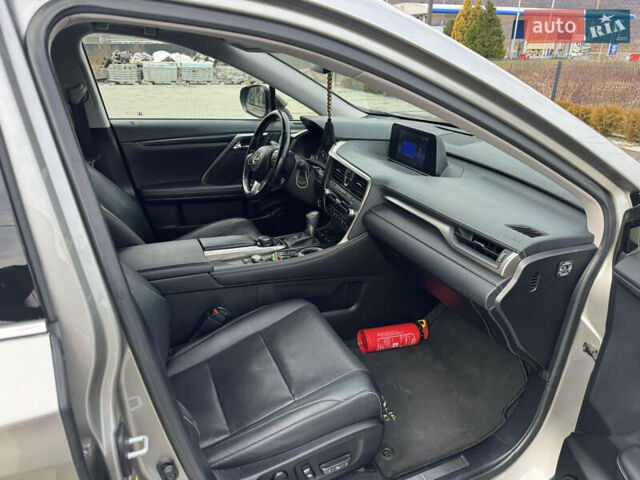 Серый Лексус РХ, объемом двигателя 3.46 л и пробегом 147 тыс. км за 31000 $, фото 8 на Automoto.ua