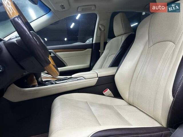 Серый Лексус РХ, объемом двигателя 3.5 л и пробегом 170 тыс. км за 30000 $, фото 8 на Automoto.ua