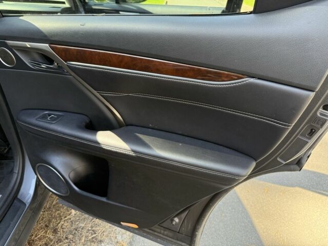 Сірий Лексус РХ, об'ємом двигуна 3.5 л та пробігом 133 тис. км за 31500 $, фото 13 на Automoto.ua