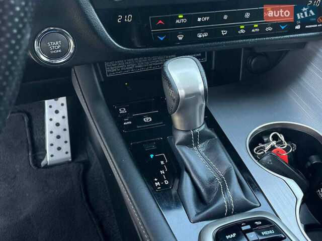 Сірий Лексус РХ, об'ємом двигуна 2 л та пробігом 240 тис. км за 27300 $, фото 47 на Automoto.ua