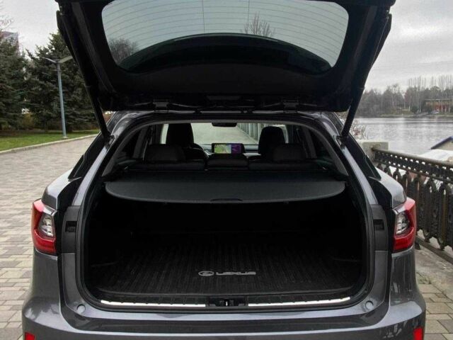 Серый Лексус РХ, объемом двигателя 3.5 л и пробегом 140 тыс. км за 29000 $, фото 19 на Automoto.ua