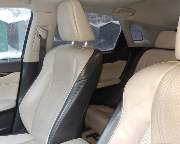 Сірий Лексус РХ, об'ємом двигуна 3.46 л та пробігом 281 тис. км за 27972 $, фото 18 на Automoto.ua