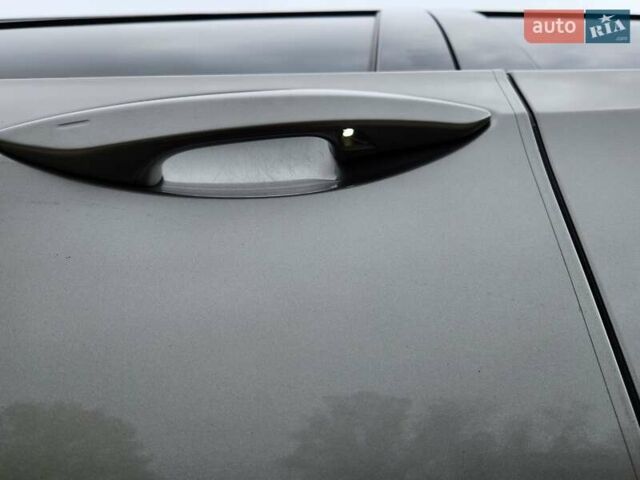 Серый Лексус РХ, объемом двигателя 3.5 л и пробегом 114 тыс. км за 35500 $, фото 18 на Automoto.ua