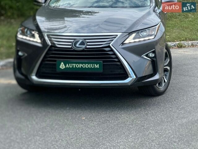 Серый Лексус РХ, объемом двигателя 3.46 л и пробегом 153 тыс. км за 25000 $, фото 5 на Automoto.ua