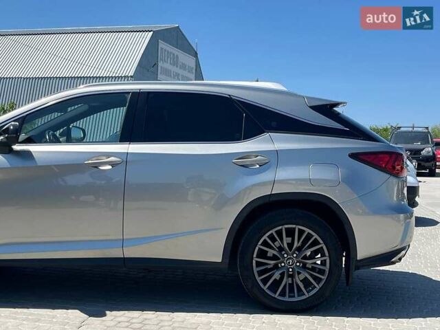 Сірий Лексус РХ, об'ємом двигуна 2 л та пробігом 240 тис. км за 27300 $, фото 26 на Automoto.ua
