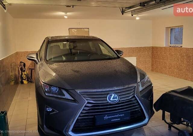 Лексус РХ 2016 в Киеве на Automoto.ua Серый Лексус РХ, объемом двигателя 3.5 л и пробегом 93 тыс. км за 32400 $, фото 4 на Automoto.ua