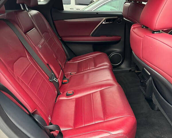 Сірий Лексус РХ, об'ємом двигуна 2 л та пробігом 82 тис. км за 40000 $, фото 7 на Automoto.ua