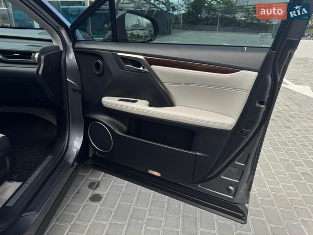 Сірий Лексус РХ, об'ємом двигуна 3.46 л та пробігом 134 тис. км за 35200 $, фото 31 на Automoto.ua