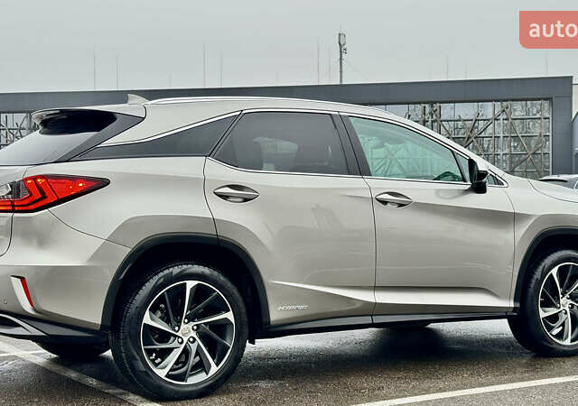 Сірий Лексус РХ, об'ємом двигуна 3.46 л та пробігом 114 тис. км за 37000 $, фото 9 на Automoto.ua