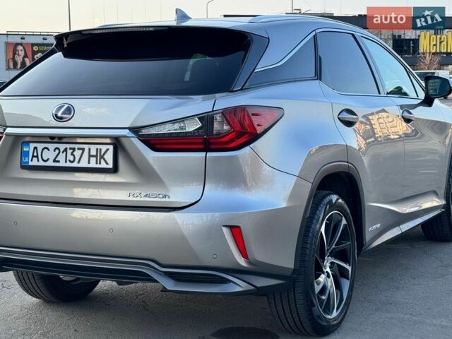 Серый Лексус РХ, объемом двигателя 3.46 л и пробегом 113 тыс. км за 35000 $, фото 7 на Automoto.ua