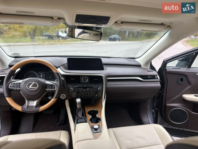 Серый Лексус РХ, объемом двигателя 3.46 л и пробегом 51 тыс. км за 27000 $, фото 3 на Automoto.ua