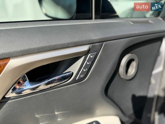 Серый Лексус РХ, объемом двигателя 3.46 л и пробегом 85 тыс. км за 27900 $, фото 20 на Automoto.ua