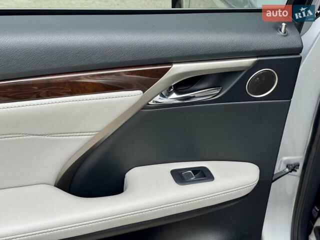 Сірий Лексус РХ, об'ємом двигуна 3.46 л та пробігом 162 тис. км за 30800 $, фото 35 на Automoto.ua