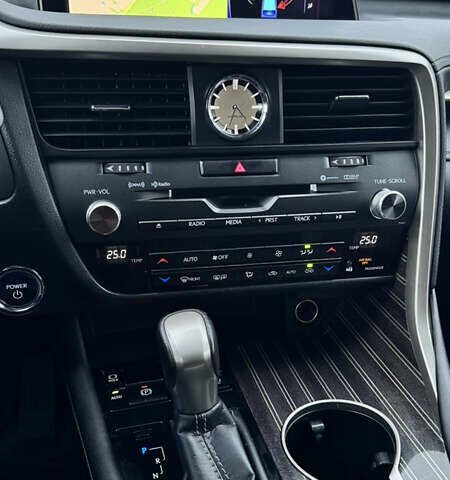 Сірий Лексус РХ, об'ємом двигуна 3.46 л та пробігом 113 тис. км за 35000 $, фото 33 на Automoto.ua