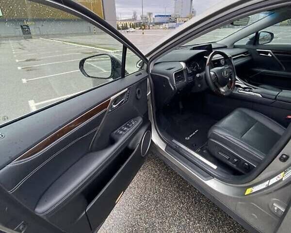 Серый Лексус РХ, объемом двигателя 3.46 л и пробегом 120 тыс. км за 31000 $, фото 17 на Automoto.ua