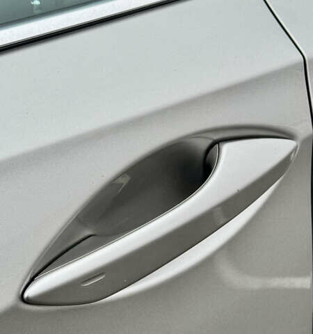 Сірий Лексус РХ, об'ємом двигуна 3.46 л та пробігом 114 тис. км за 37000 $, фото 16 на Automoto.ua