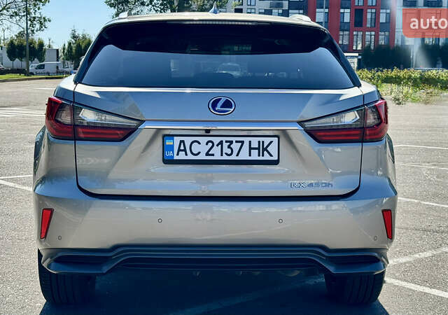 Лексус РХ 2017 в Киеве на Automoto.ua Серый Лексус РХ, объемом двигателя 3.46 л и пробегом 112 тыс. км за 37500 $, фото 6 на Automoto.ua