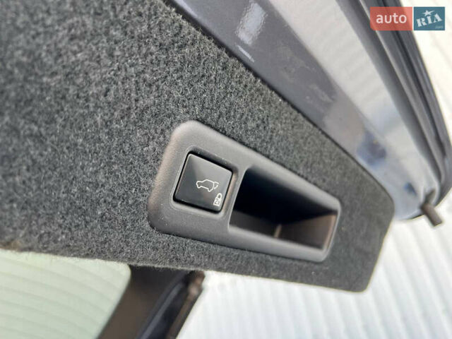 Сірий Лексус РХ, об'ємом двигуна 3.46 л та пробігом 94 тис. км за 39900 $, фото 24 на Automoto.ua