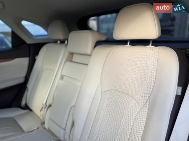 Сірий Лексус РХ, об'ємом двигуна 3.46 л та пробігом 48 тис. км за 27700 $, фото 16 на Automoto.ua