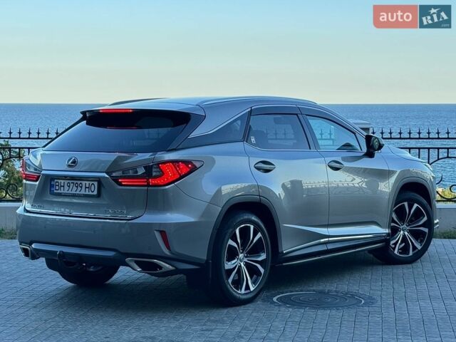 Сірий Лексус РХ, об'ємом двигуна 2 л та пробігом 100 тис. км за 27900 $, фото 7 на Automoto.ua