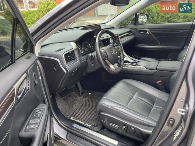 Лексус РХ 2017 в Киеве на Automoto.ua Серый Лексус РХ, объемом двигателя 3.46 л и пробегом 99 тыс. км за 31999 $, фото 10 на Automoto.ua